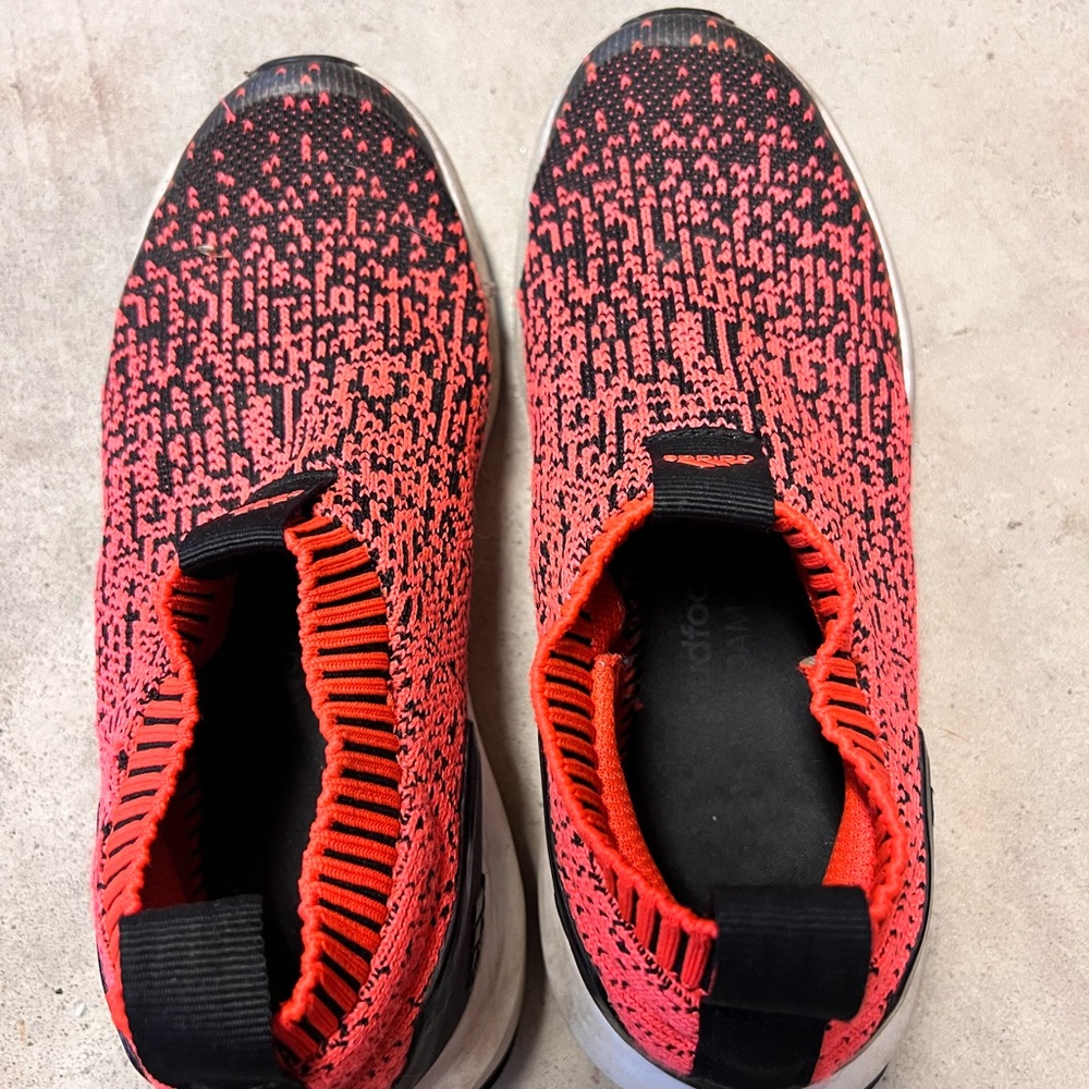 Adidas Rapidarun Laceless Knit Athletic Shoes Solar Red Black Youth Size 2.5